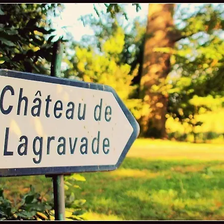 T2 De Charme Dans Un Chateau Layrac Exterior photo