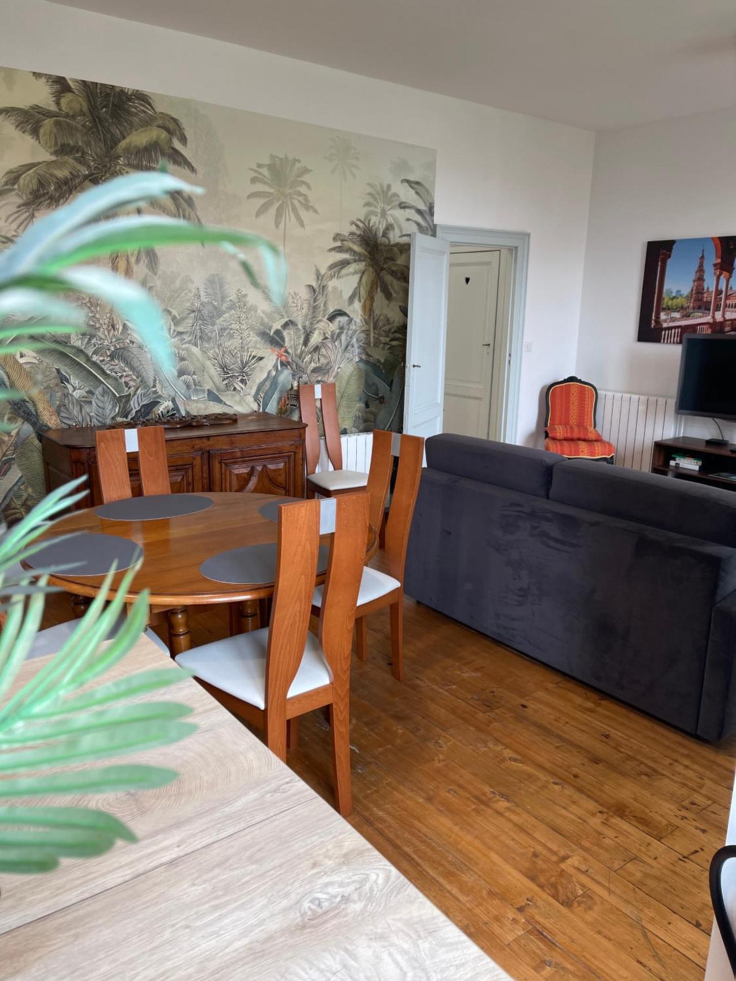 T2 De Charme Dans Un Chateau Apartment *
