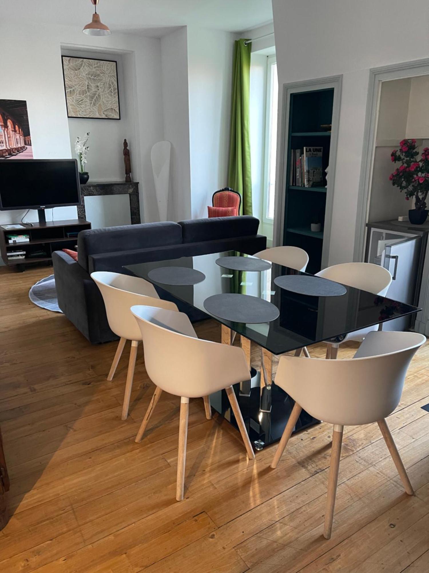 T2 De Charme Dans Un Chateau Apartment *